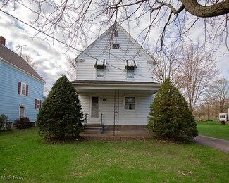 41909 Adelbert St, Elyria, OH 44035