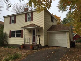 192 Woodbury Rd, Burlington, VT 05408