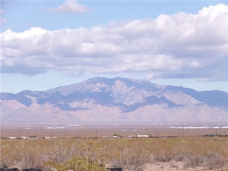 20913040 W Wenima Rd, Golden Valley, AZ 86413