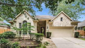 30 W Windsor Hills Cir, Conroe, TX 77384