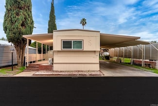 2042 Girard St Unit 42, Delano, CA 93215