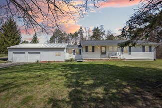 3498 W Sidney Rd, Sidney, MI 48885
