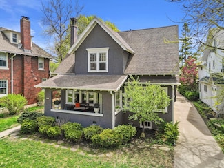 2515 E Newton Ave, Milwaukee, WI 53211