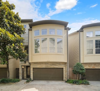2909 Pease St, Houston, TX 77003