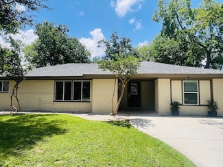 6229 Carew St, Houston, TX 77074