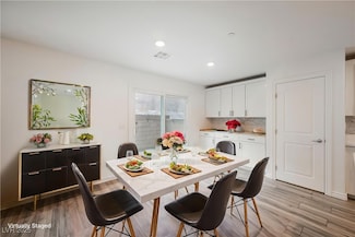 376 Yellow Finch Ln, Henderson, NV 89012