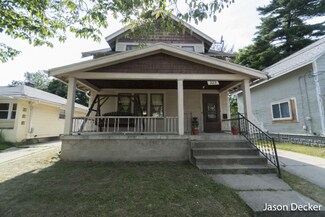 223 Ives Ave SW, Grand Rapids, MI 49504