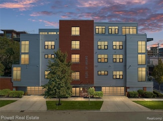 100 N Center St Unit 405, Royal Oak, MI 48067