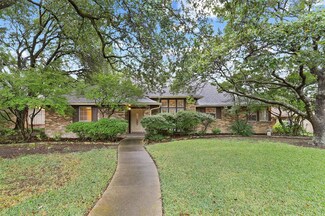 9914 Chimney Hill Ln, Dallas, TX 75243