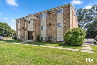 2323 30th St SW, Wyoming, MI 49519