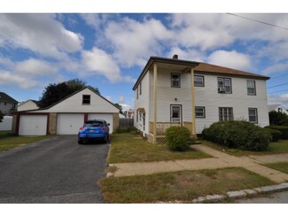 649 Grove St, Manchester, NH 03103