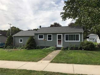 432 Canal St NE, Bolivar, OH 44612