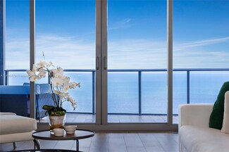 15701 Collins Ave Unit 2704, North Miami Beach, FL 33160