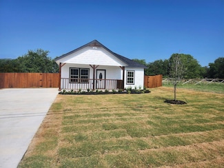 110 Mcelroy, Southmayd, TX 76268