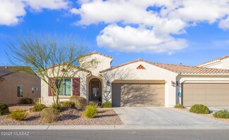 1357 E Basalt Dr, Green Valley, AZ 85614