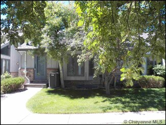 5423 Hynds Blvd, Cheyenne, WY 82009