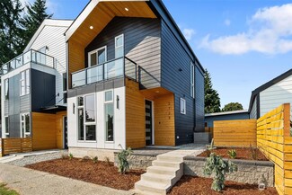 2722 SW Thistle St, Seattle, WA 98106