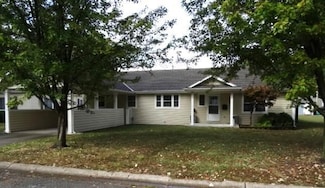 804 N Gregory Blvd, Butler, MO 64730