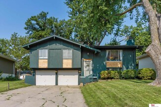6530 S 139th Cir, Omaha, NE 68137