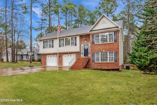 24 Westover Ct, Sanford, NC 27332