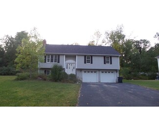 650 Pleasant St, Rochdale, MA 01542