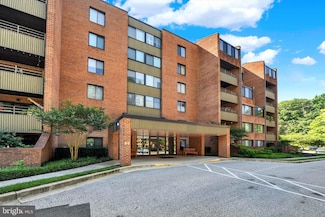 2 Southerly Ct Unit 105, Towson, MD 21286