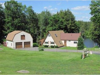 17 Farmhouse Rd, Chesterfield, MA 01012
