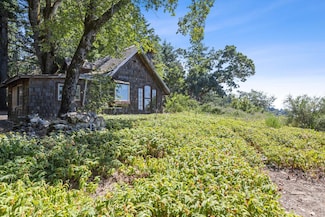 15901 Skyline Blvd, Los Gatos, CA 95033