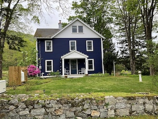 55 Manitou Station Rd, Garrison, NY 10524