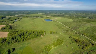 03 Stacey Rd, Perry Township, PA 16049