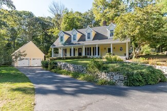 77 Walpole St, Dover, MA 02030