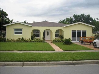 810 SW 49 Te, Margate, FL 33068