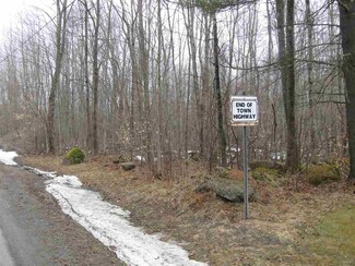 500 Chimney Rd, Enosburg Falls, VT 05450