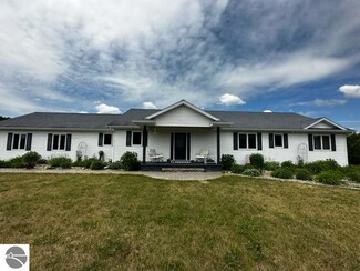 1570 S Sage Lake Rd, Hale, MI 48739