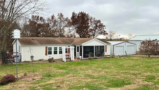 19895 Robb Ct, Boonville, MO 65233