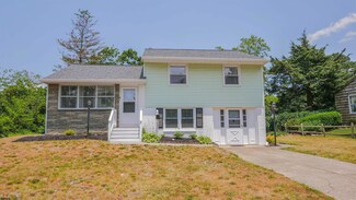 221 W Dawes Ave, Somers Point, NJ 08244