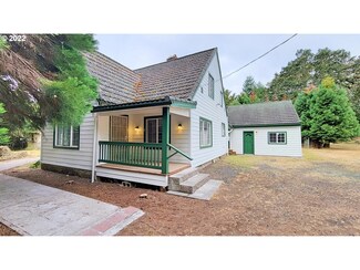 28131 Jeans Rd, Veneta, OR 97487