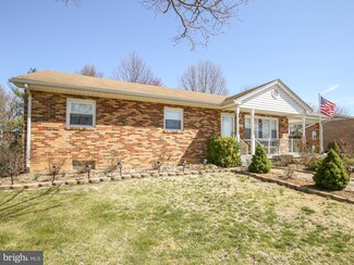 2134 Shawn Dr, Middletown, VA 22645