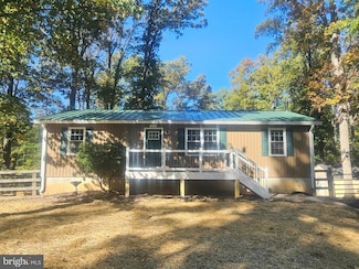 263 Cool Glen Cir, Harpers Ferry, WV 25425