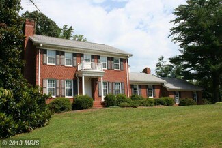 5776 S Seminole Trail, Rochelle, VA 22738