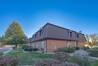 3232 Chestnut Dr, Flossmoor, IL 60422