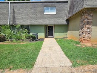 108 Scandia Cir, Athens, GA 30605