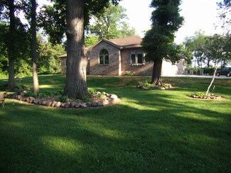 7108 E Foxhollow Rd, Clinton, WI 53525