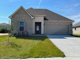 7241 Pencarrow Cir, Ocean Springs, MS 39564
