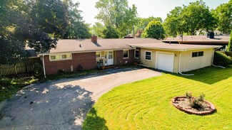146 Westmoreland Dr W, Kokomo, IN 46901