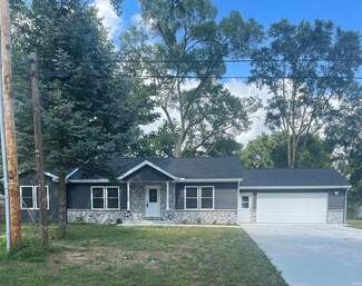 57990 Quebec St, Elkhart, IN 46516
