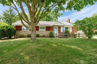 1124 Wenbrook Dr, Dayton, OH 45429