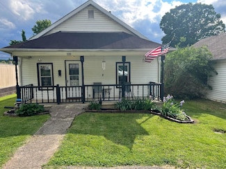 1119 Poplar St, Nelsonville, OH 45764
