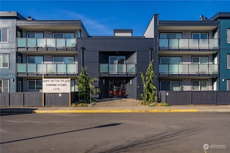 1175 Harrington Place NE Unit 208, Renton, WA 98056
