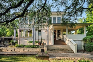 1305 W 22nd St, Austin, TX 78705